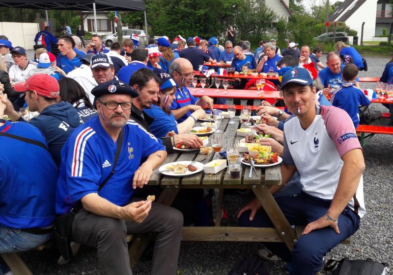 Un des barbecues du SCF, à Lille, durant l'Euro 2016
